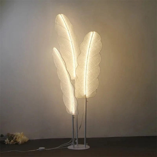 WeddingStory Shop Elegant Feather LED lamp