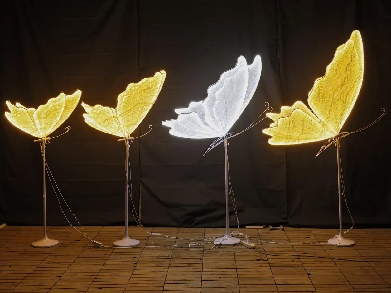 set of 4 LED butterflies and a flower 5 pcs total