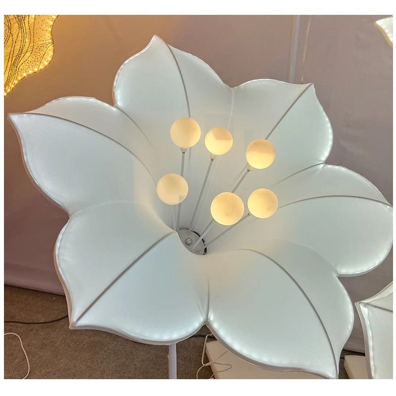 WeddingStory Shop 1 set of 4pcs 4 piece set Flower Wedding LED Decoration