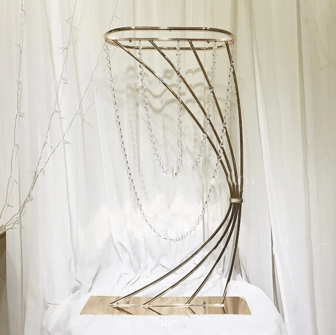 WeddingStory Shop Gorgeous flower metal stand event centerpiece with crystals