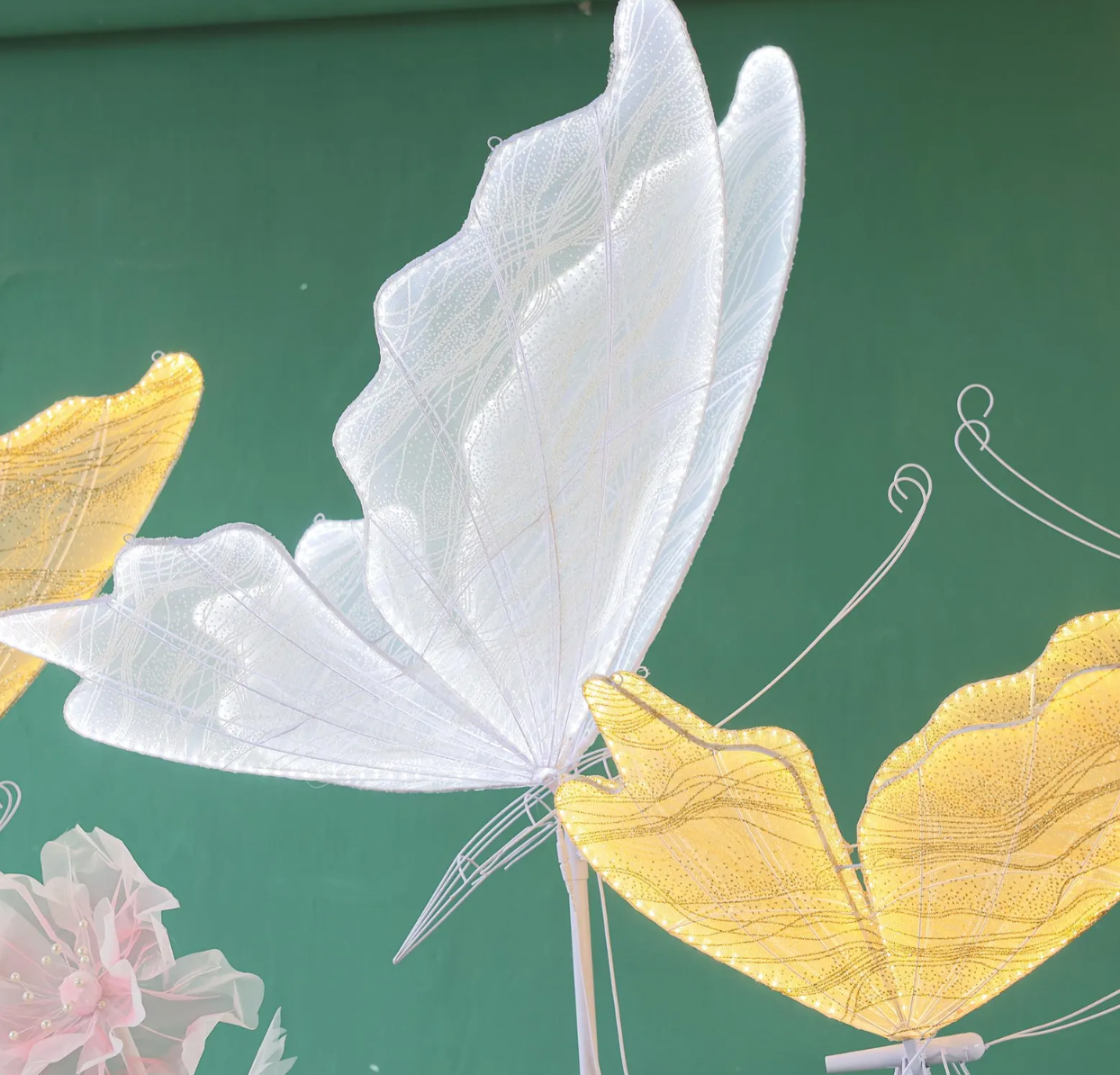 set of 4 LED butterflies and a flower 5 pcs total