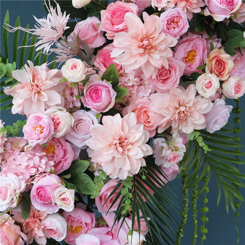 WeddingStory Shop Round Event Arch with decorative flowers