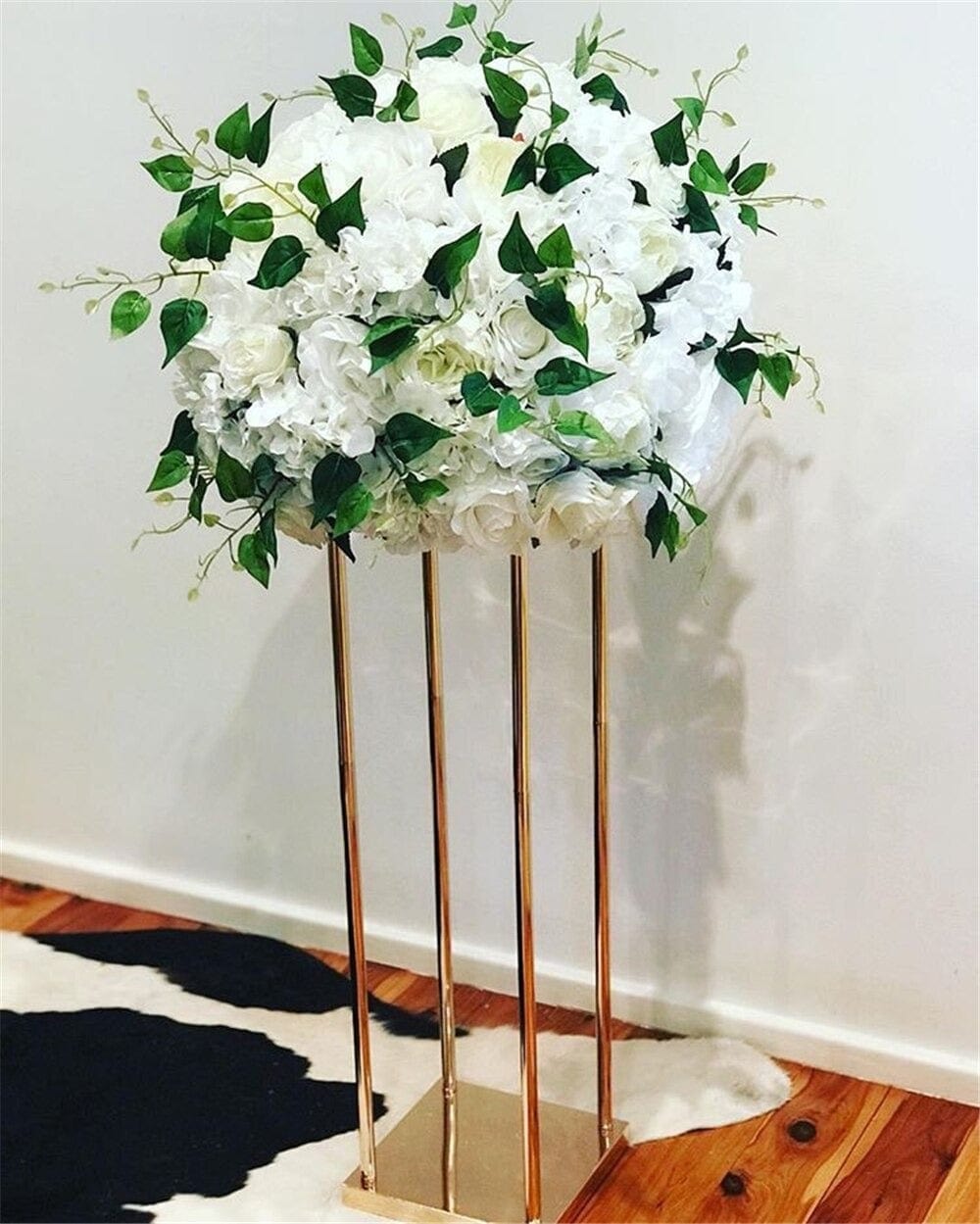 WeddingStory Shop 10 pcs set of Flower Metal Gold Stand