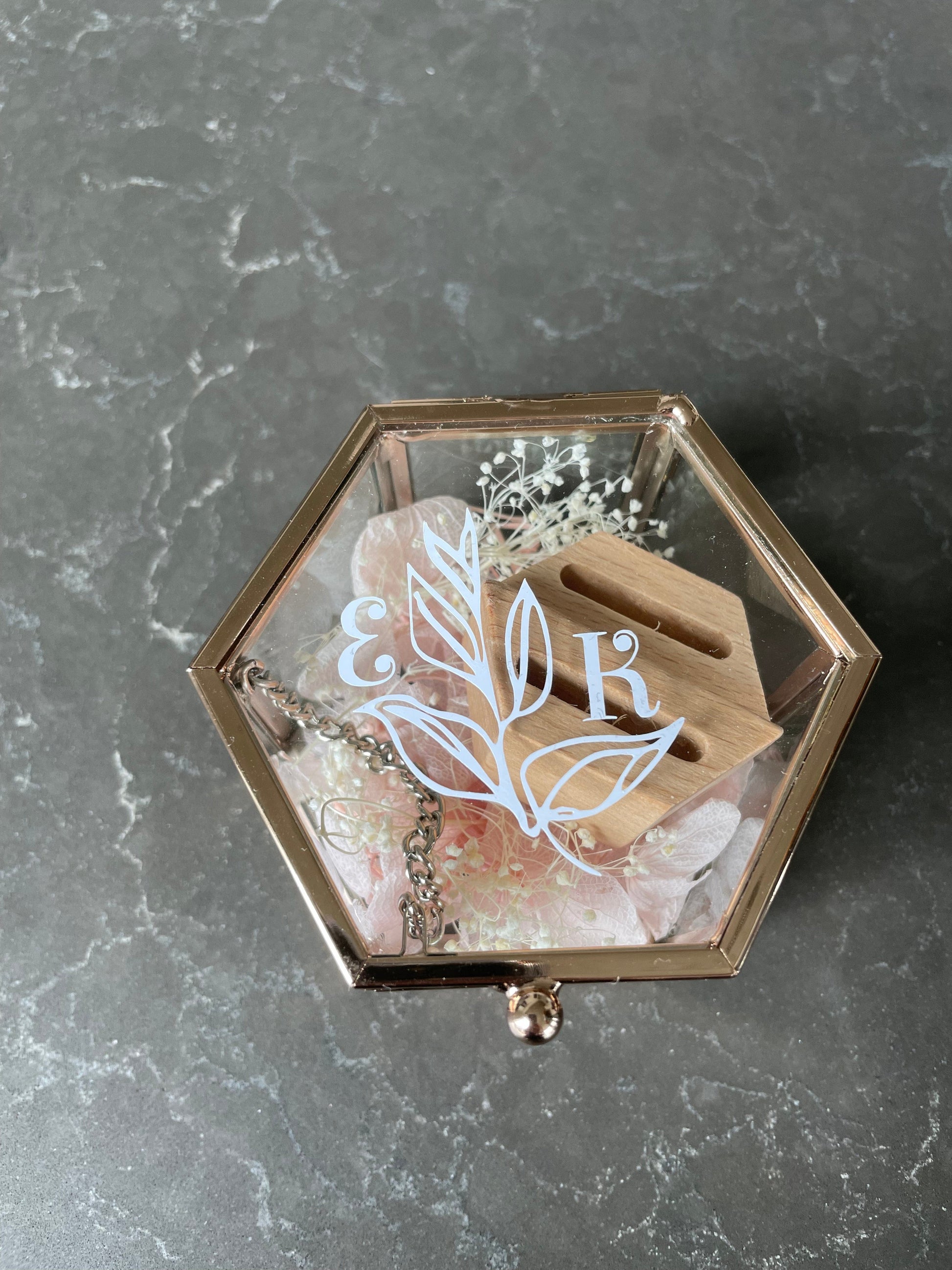WeddingStory Shop Wedding Favors Custom Engraved Glass Wedding Ring Box
