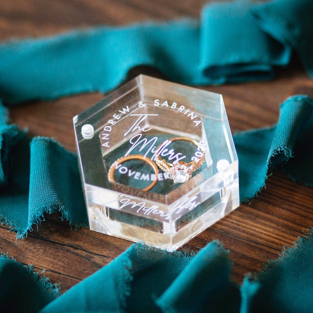 WeddingStory Shop Rings Personalized Transparent Acrylic ring box