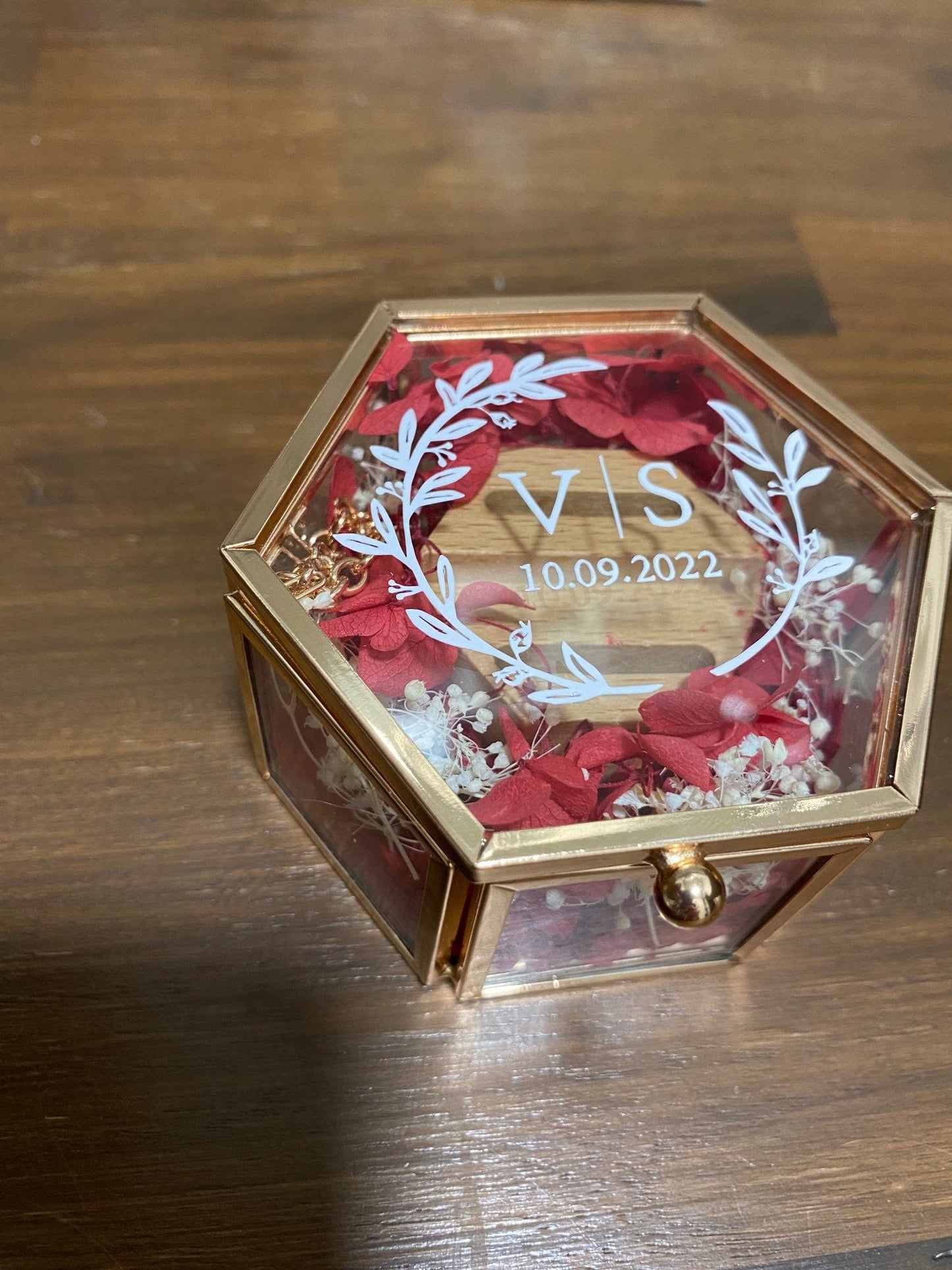 WeddingStory Shop Custom Engraved Glass Wedding Ring Box