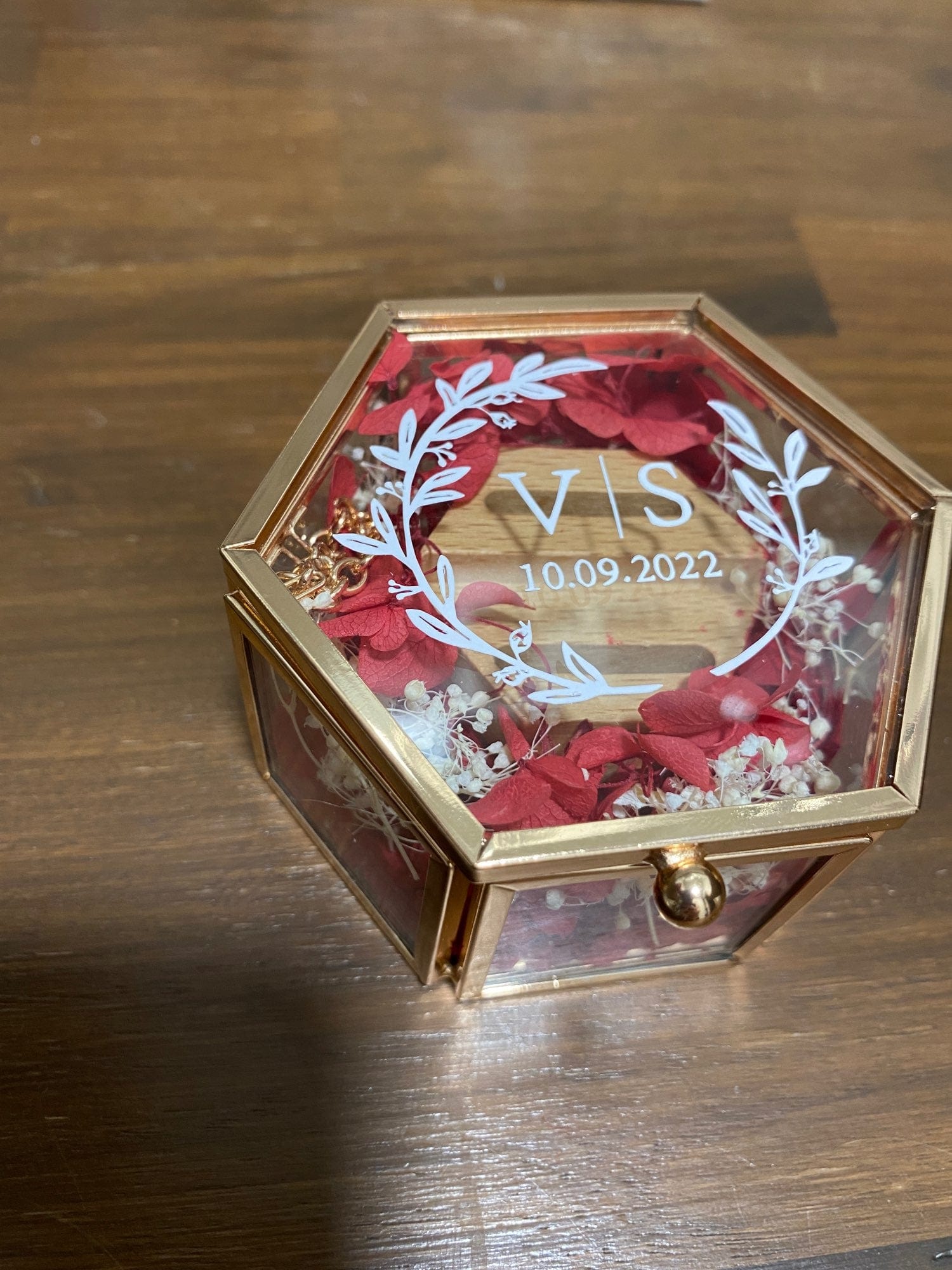 WeddingStory Shop Custom Engraved Glass Wedding Ring Box