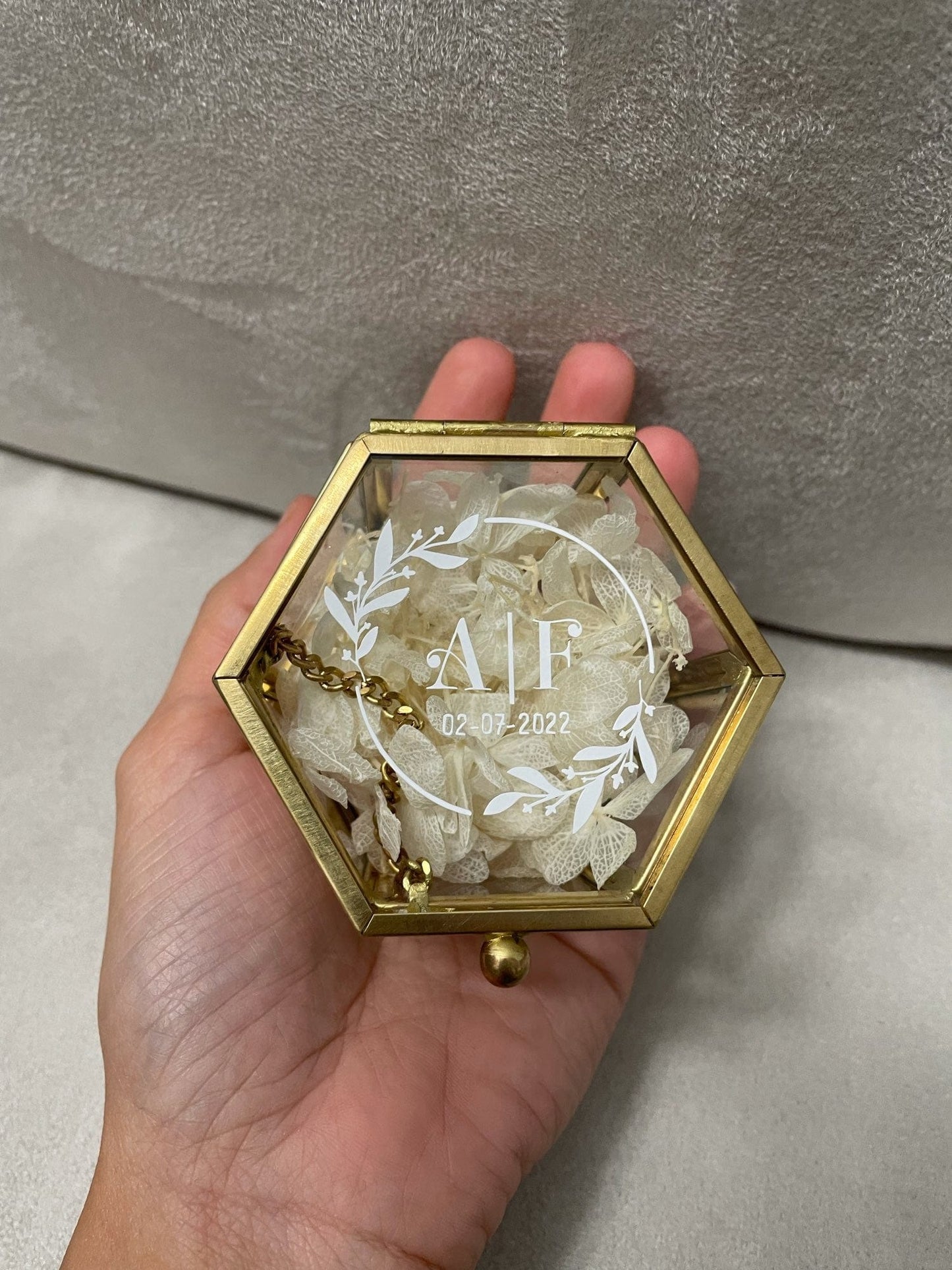 WeddingStory Shop Custom Engraved Glass Wedding Ring Box