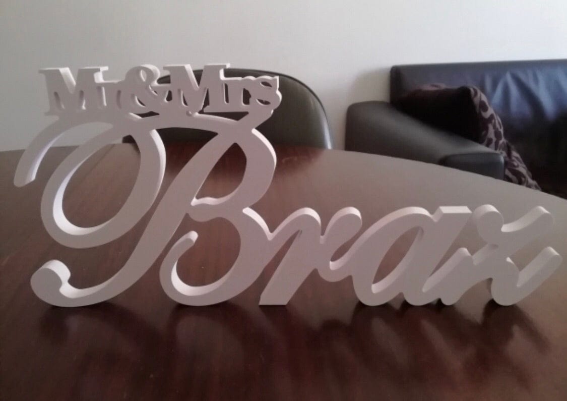 WeddingStory Shop Personalized wedding Mr & Mrs Sign