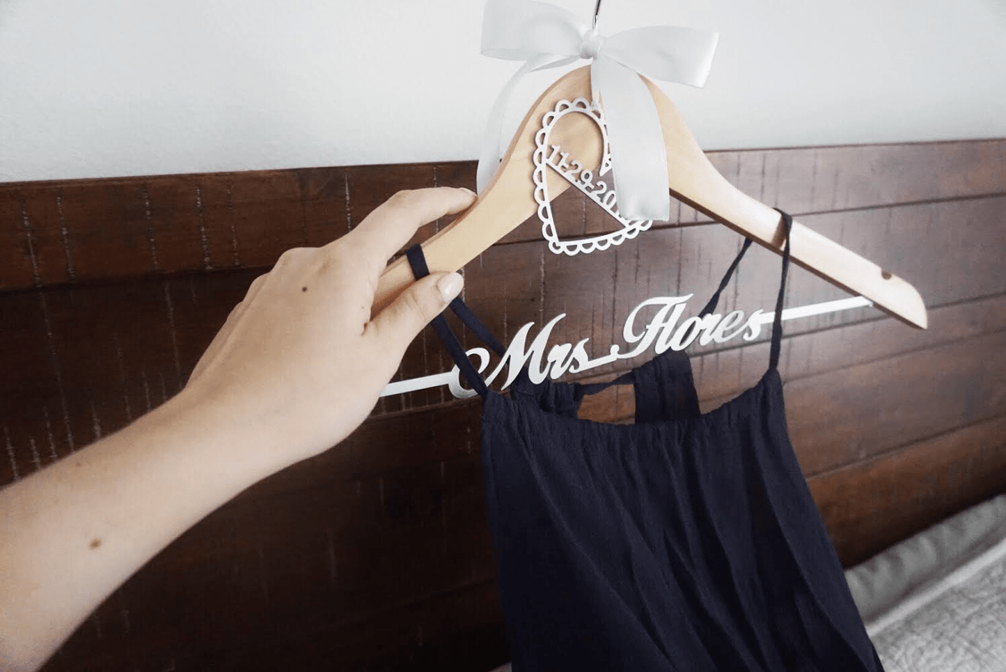 WeddingStoryShop Wedding dress Hanger | Wedding party gift ideas | Bridal party boxes